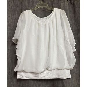 NWT NY&C New York & Co Womens Top M White Chiffon Batwing Office‎ Flutter Sleeve